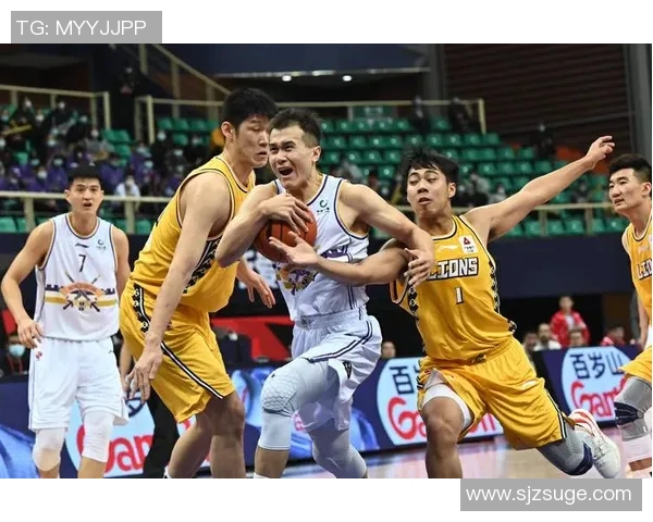 北控与辽宁激战正酣球迷期待精彩对决与精彩瞬间